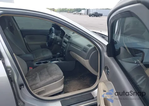 2012 Ford Fusion S z USA, uszkodzony, nr VIN 3FAHP0GAXCR270957